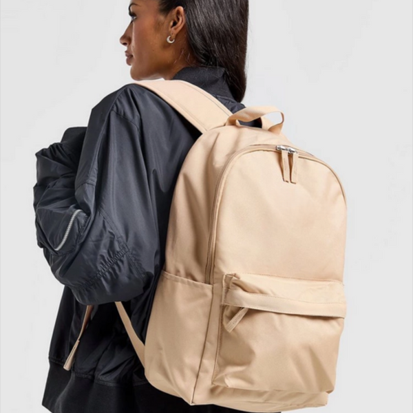 Beiger Rucksack